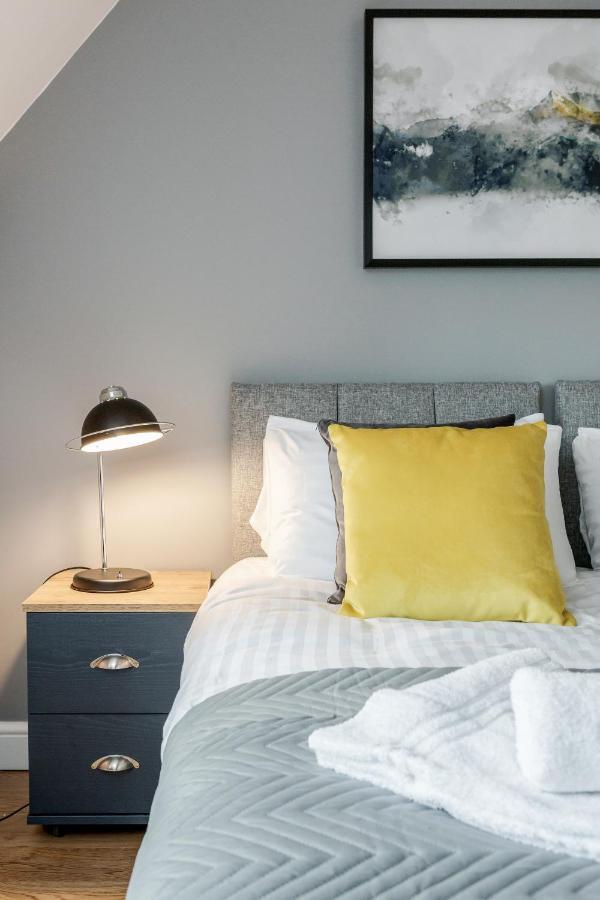 The Gem Of Central Winchester - Sleeps 4 Exteriör bild