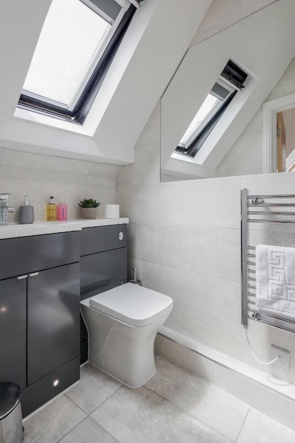 The Gem Of Central Winchester - Sleeps 4 Exteriör bild