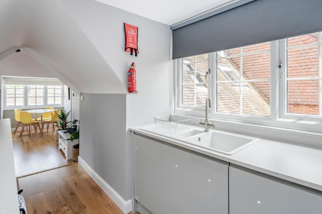 The Gem Of Central Winchester - Sleeps 4 Exteriör bild