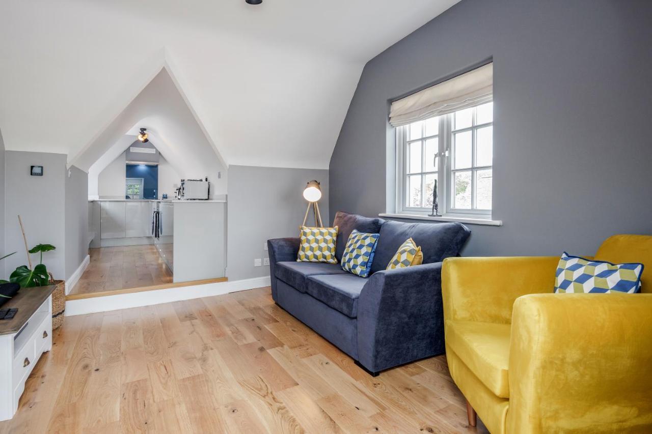 The Gem Of Central Winchester - Sleeps 4 Exteriör bild