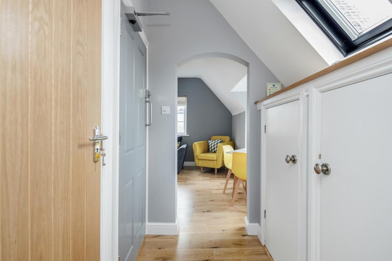 The Gem Of Central Winchester - Sleeps 4 Exteriör bild